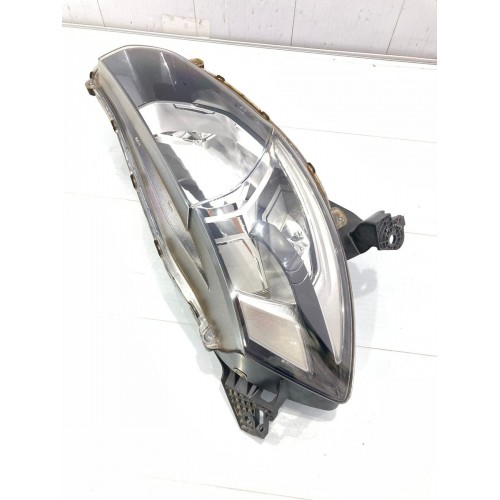 Farol Lado Direito Honda Wrv 2017/2021